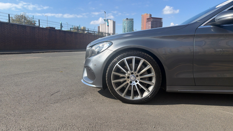 Mercedes-Benz C-Class C250d AMG Line Premium 4dr 9G-Tronic Diesel Saloon